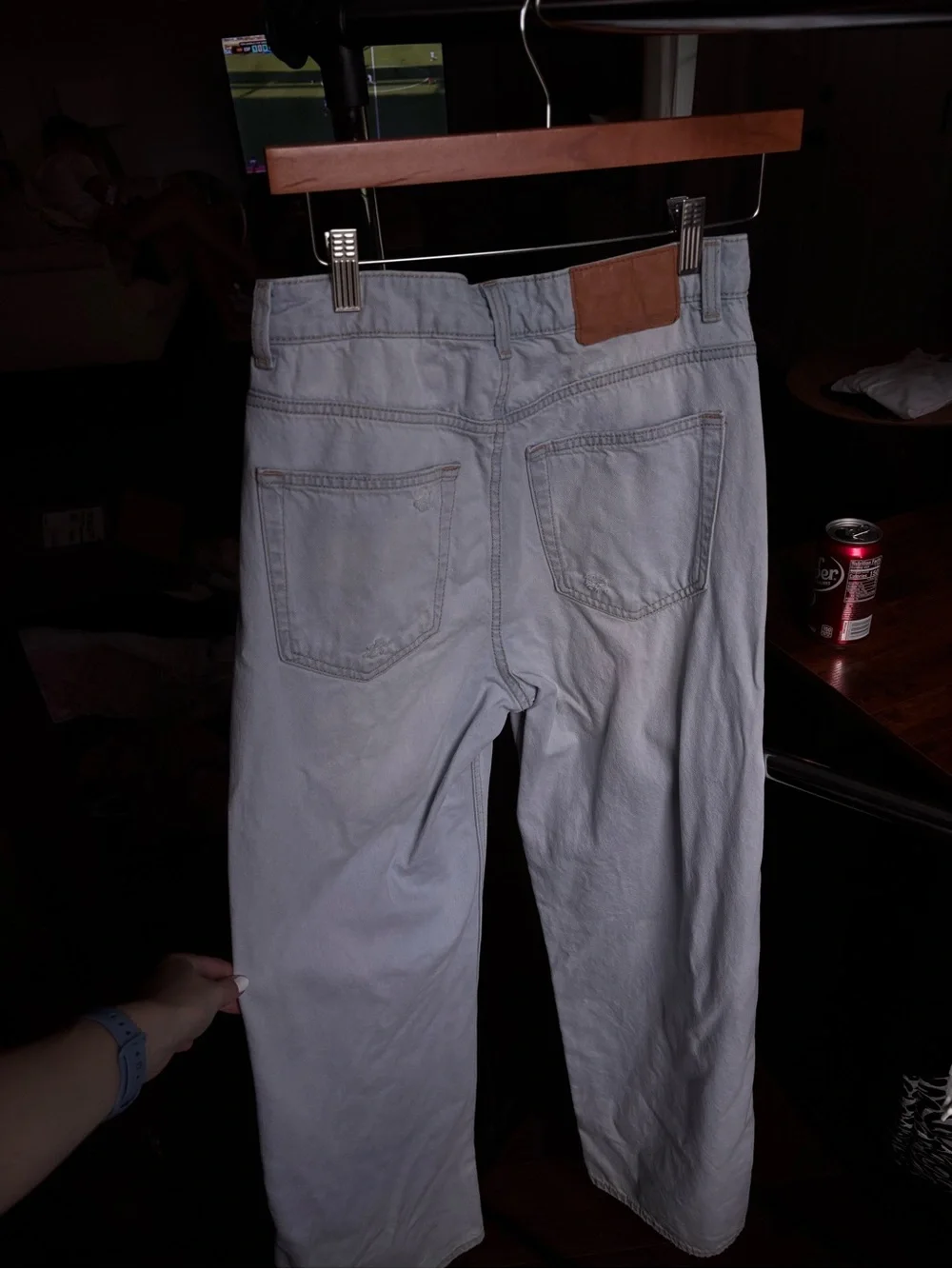 Divided Light Wash Relaxed Ripped Women’s Jeans